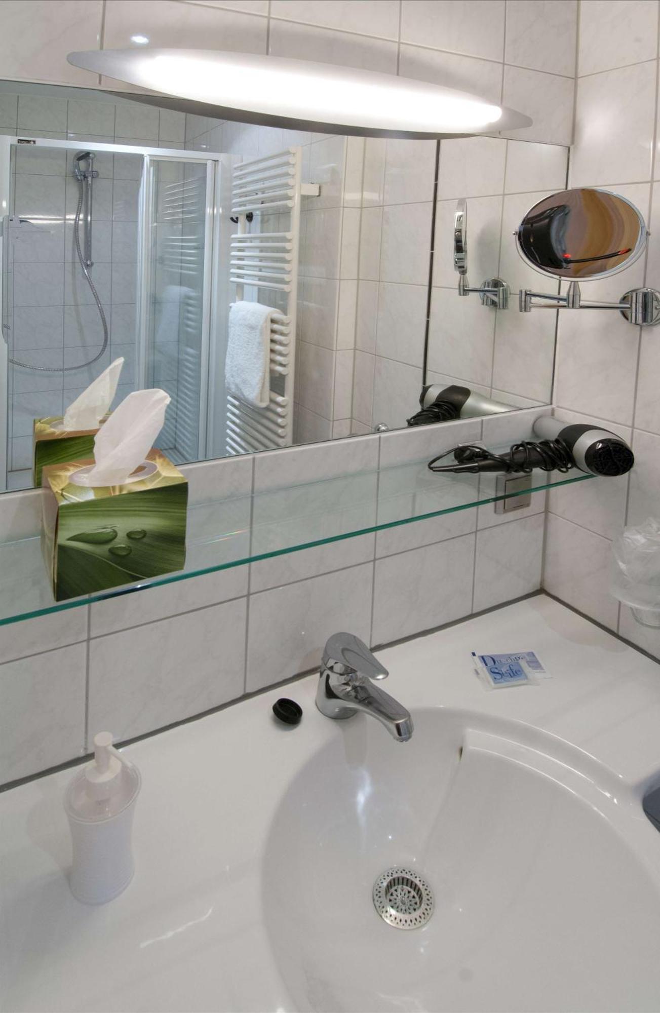 Hotel Garni Am Goetheplatz Bad Münster am Stein-Ebernburg Habitación foto