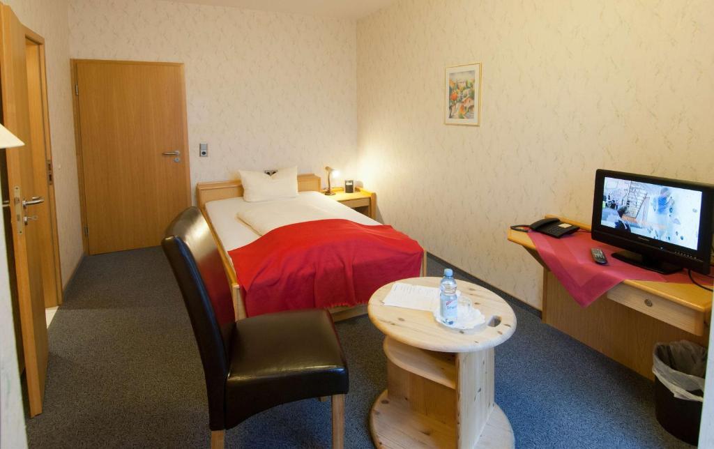 Hotel Garni Am Goetheplatz Bad Münster am Stein-Ebernburg Habitación foto